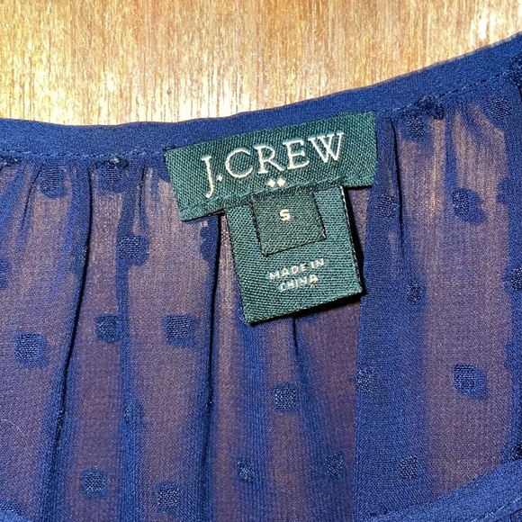 •J CREW•NWOT NAVY SWISS DOT TEXTURE SHEER KEYHOLE BUTTON CHEST BLOUSE SIZE SMALL - Picture 4 of 10